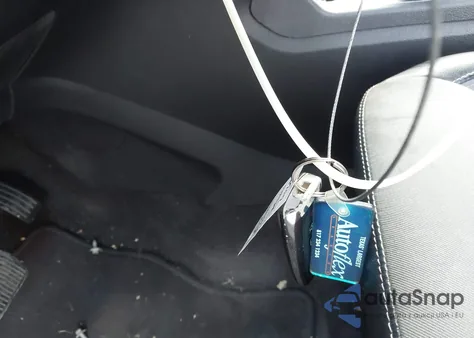 2019 Ford Escape Se z USA, uszkodzony, nr VIN 1FMCU0GD0KUC05903